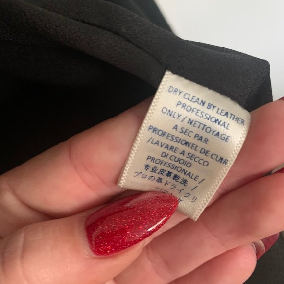 Rebecca Minkoff Fringed Suede Agave Cape in Black - Picture 5 of 5